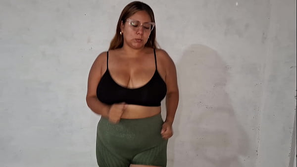 Sapphire Bounces Her Boobs During Her Exercise Routine