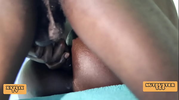 AMATEUR EBONY DEEP ANAL FUCK