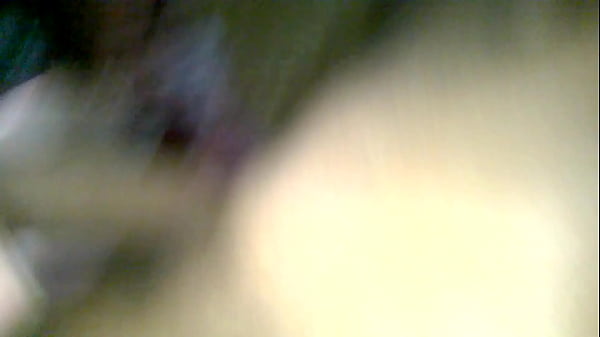 thumb gettin some head