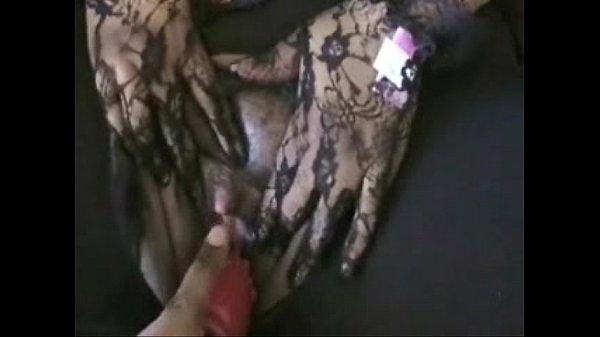 Catwoman Masturbates