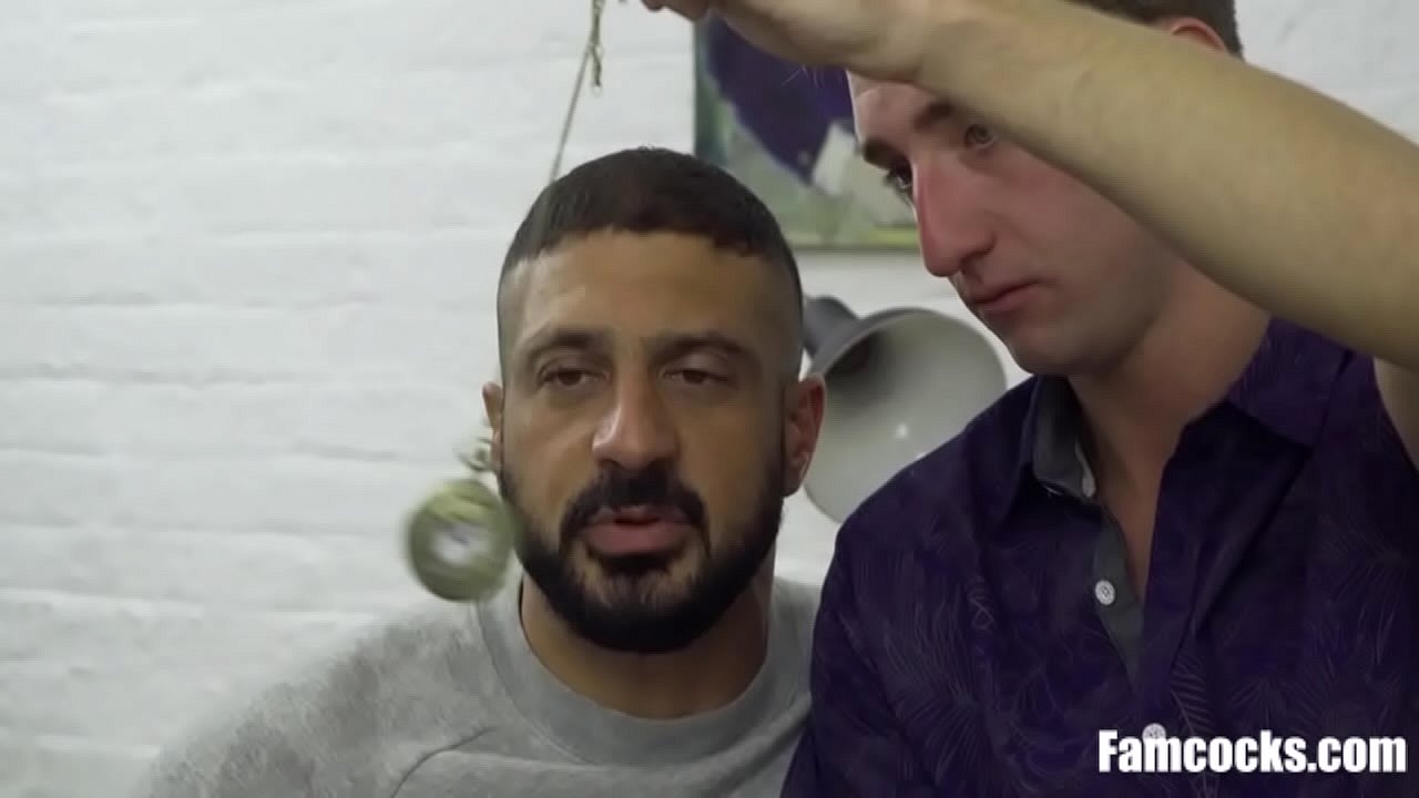 Le lavé la mente a mi padrastro antes de acostarme con él sin protección.
                    anal blowjob assfucked gay twinks bareback homo step dad gay sex stepfamily gay videos gay porn no condom gay porn video anal gay porn muchos negros
