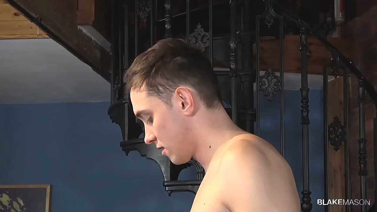BlakeMason: Ryan Lowell y Flecos Cayden comparten momentos íntimos en el sofá, acurrucándose juntos.
                    anal ass blowjob handjob doggystyle tattoo amateur deep throat fetish kissing gay twink big cock mm 1 on 1 gay blowjob long cock fat dick cock play guy guy cock rubbing spoon position 0 pussy gay encouragement blowjob tease certified kinky muchos negros