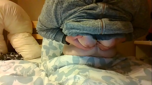 flashing my tits