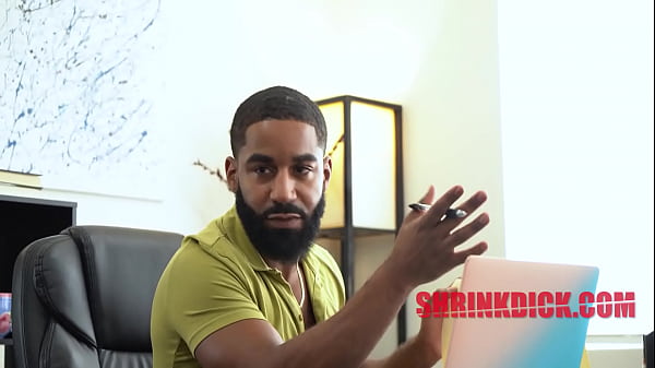 Terapeuta negro ayuda a jovencito con sus nervios - Romeo Rivera, Sombra
                   Terapeuta negro ayuda a jovencito con sus nervios - Romeo Rivera, Sombra muchos negros