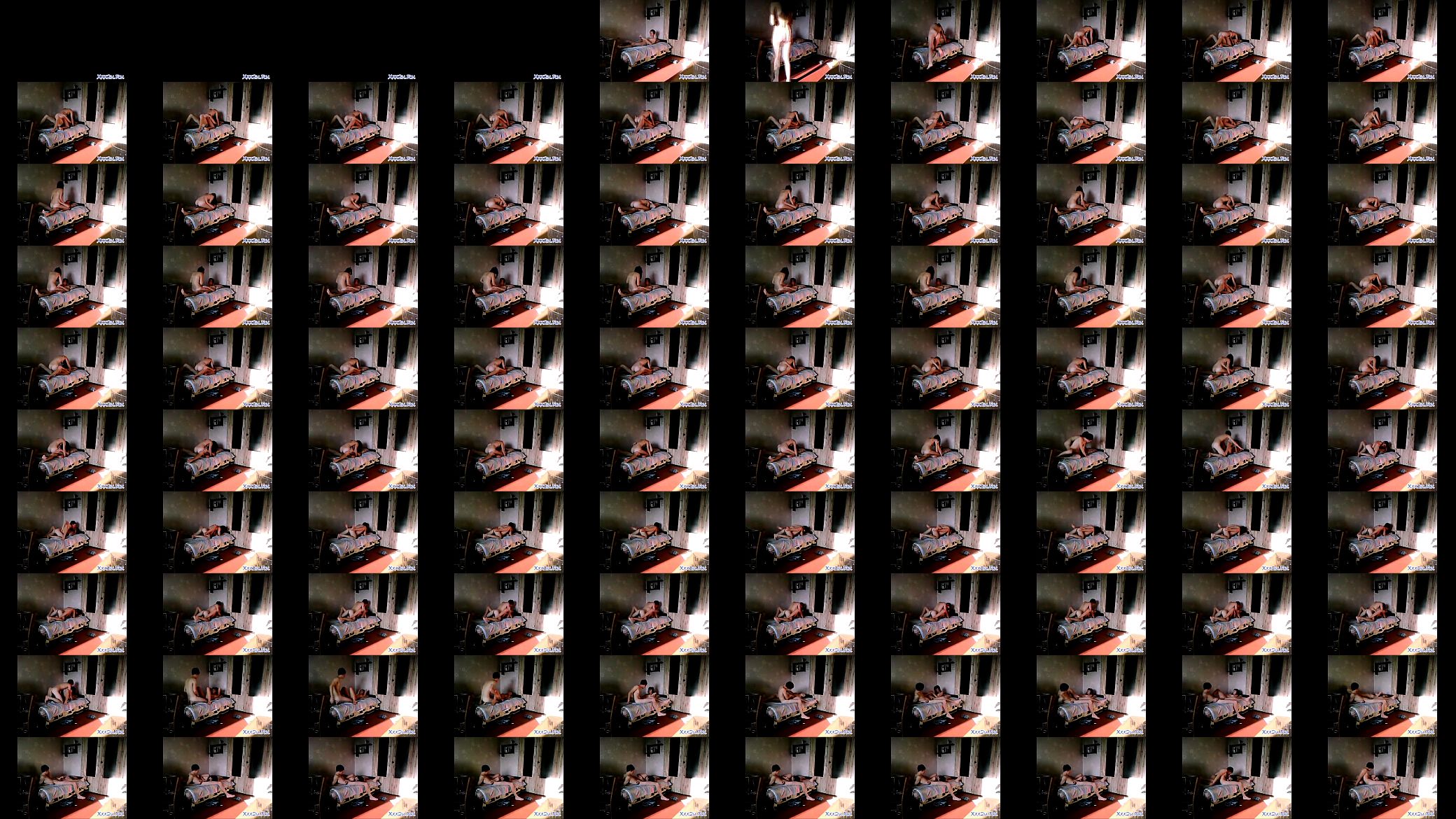Russian teens trying to fuck and recorded on web cam 预览图