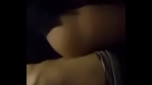 Download Video - Dando pro dotad&atilde;o no banheiro da boate