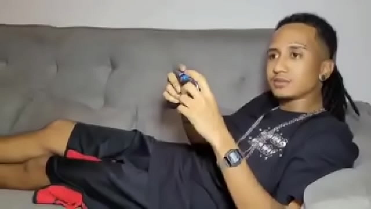 Mi padrastro me comió delicioso (Completo en ROJO) @VitorGuedes
                    hardsex gay twink brasil bareback daddy latinos vitor guedes patrick jesus step father lilprince muchos negros