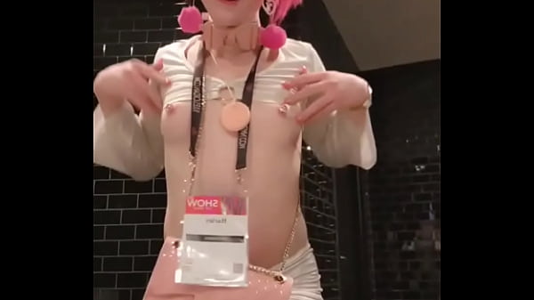 Had the best time at the AVN Expo!  #transgirl #bimbo #bimboner #tattooed #altgirl #pink ...