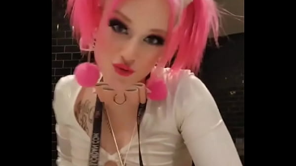 Had the best time at the AVN Expo!  #transgirl #bimbo #bimboner #tattooed #altgirl #pink ...
