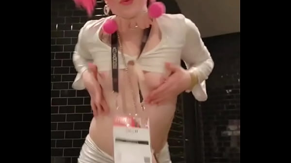 Had the best time at the AVN Expo!  #transgirl #bimbo #bimboner #tattooed #altgirl #pink ...