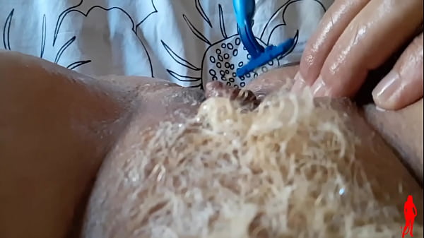 shaving with fingers in my pussy