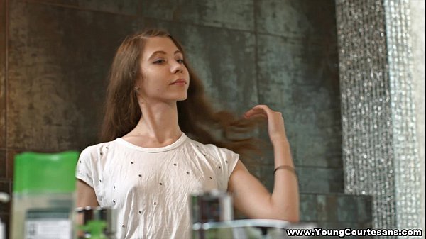 Young Courtesans - Teeny Stefanie loves to please teen porn