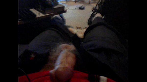 Download Video - Wearing my girlfriend's shirt&comma; fapping to her picture
