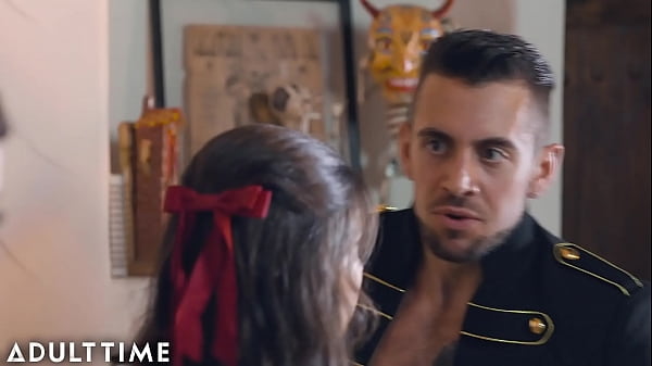 Download Video - TRANSFIXED - Emily Willis Will Cum For The Fairest Of Them All - PART 2