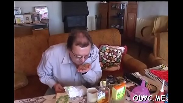 Lovestick rams prurient young Zafira's love tunnel hard