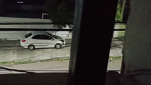 Download Video - fode com amante no carro na frente de casa e volta cheia de porra sorridente