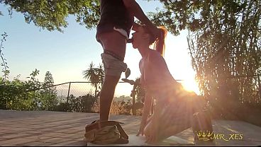 Redhead Snowbunny Caught Outdoor Fucking and Public Deepthroat On A Sunet Patio