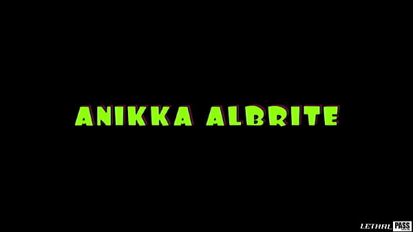 Annika Albrite's Massage came with a free rim job and pussy pounding!  WOW!