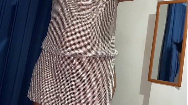 Download Video - Llega con su sexy vestido corto y me la tengo que culear