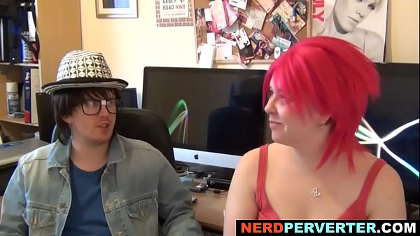 Horny MILF gives an awesome blowjob