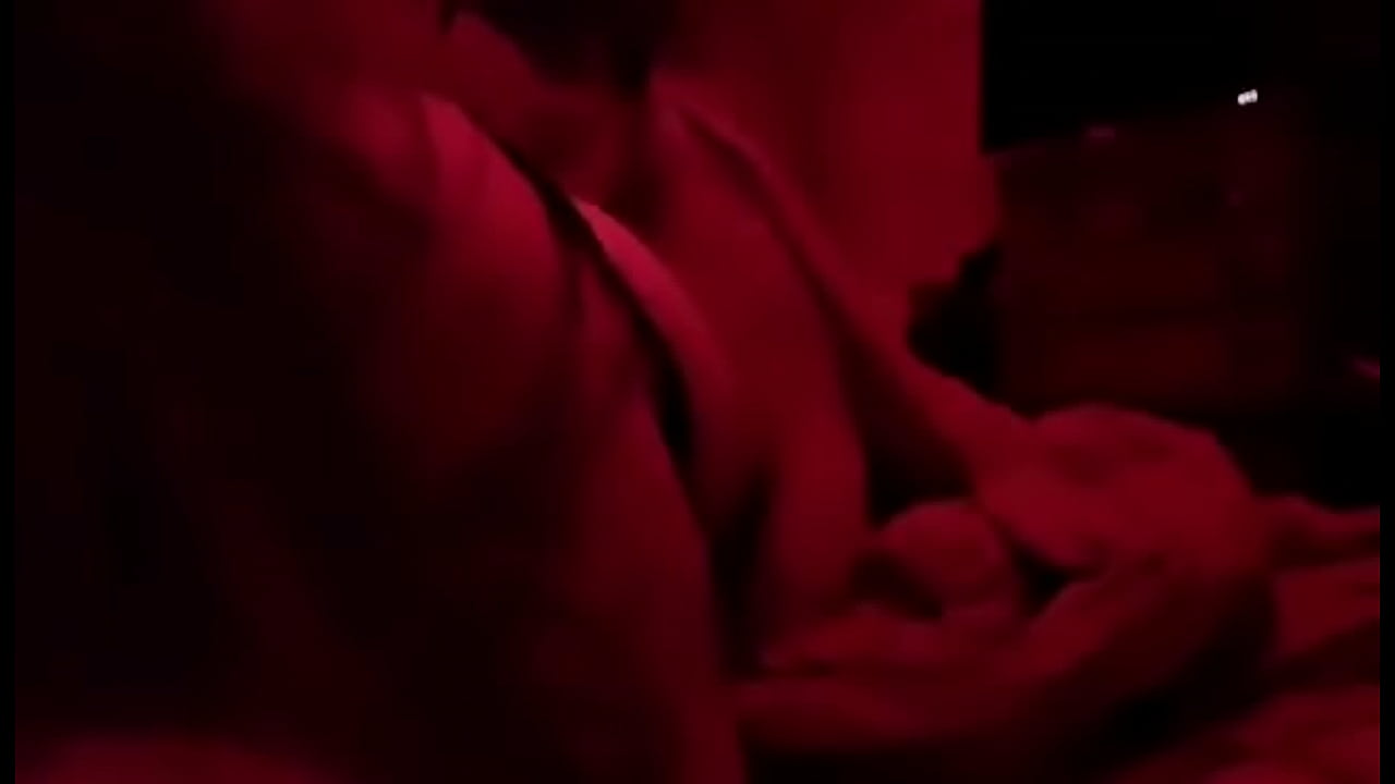dos de mis amigos
                    straight couple sex muchos negros