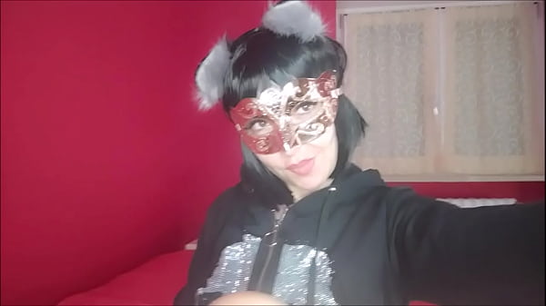 HALLOWEEN INNOCENT LATINA CAUGHT FOR ORAL SEX PUSSY PLAYING