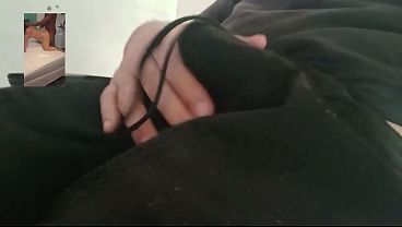 Corno Safado vendo videos de Cuckold enquanto pensa na sua Hotwife BBW – Preview