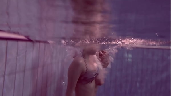 Hottest babes strip while swimming
