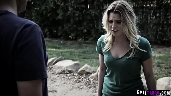 Aubrey Sinclair is excited to start her driving lesson session with her pervert instructor Brad Knight and ended up fucking in the car.