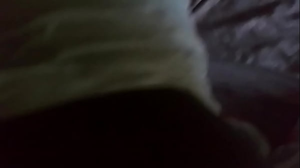 thumb in da booty