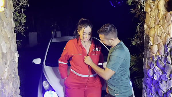 PREGNANT MECHANIC RECEIVES SAUSAGE IN EXCHANGE FOR HER PAYME - Full Video