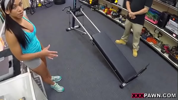 Muscular Chick Spreads Eagle For Cash!