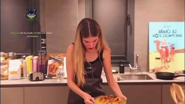 Irina Isasia cocinando