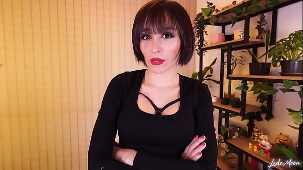 Vas a masturbarte con esas fotos? Y si mejor me desnudo