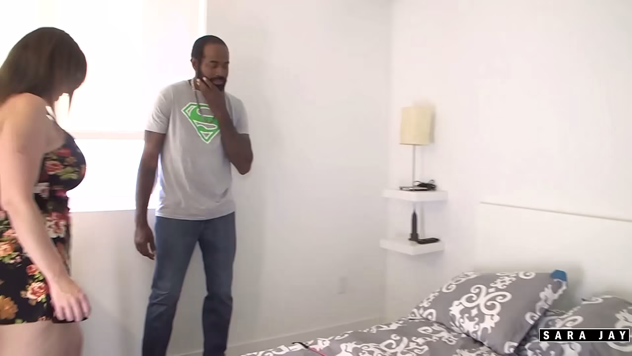 Shaundam folla a Sara Jay con mientras Nicky Ferrari le ordeña el pene.
                     sexy pornstar milf blowjob brunette doggystyle threesome cowgirl deep throat missionary big tits cougar culona bbc big booty real orgasm white girl mature woman wet blowjob muchos negros