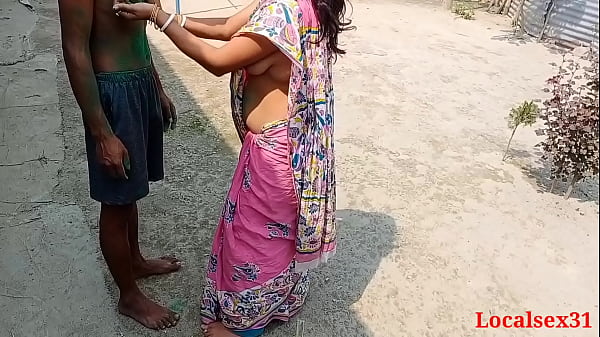 Download Video - Pink Saree Beautiful Bengali Bhabi Sex In A Holi&lpar;Official video By Localsex31&rpar;