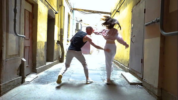 Margo Von Tesse gave herself to the guy as soon as they entered the apartment