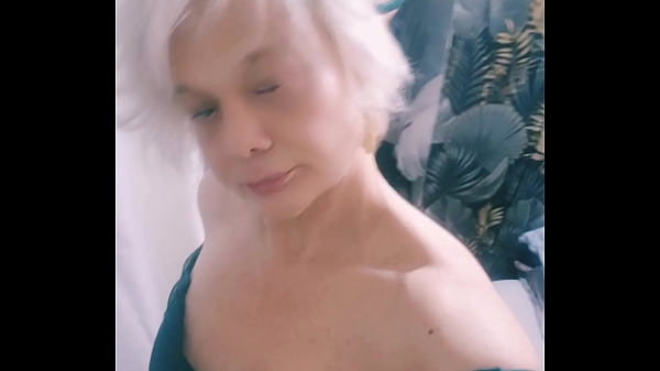 Tu aimes les femmes mature ? Bah suis la