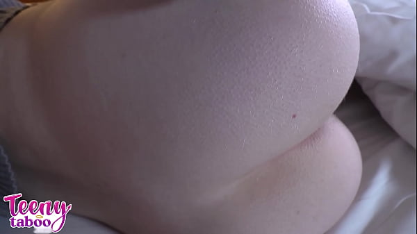 Stepdaughter Michelle Anthony Gets Cum In Her Young Wet Pussy