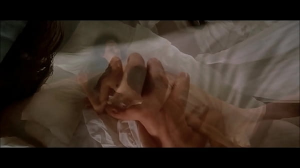 Angelina Jolie & Antonio Banderas hot sex from Original Sin (HD quality)