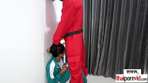 Skinny amateur Thai teen Cherry penalized by a big white cocked guard