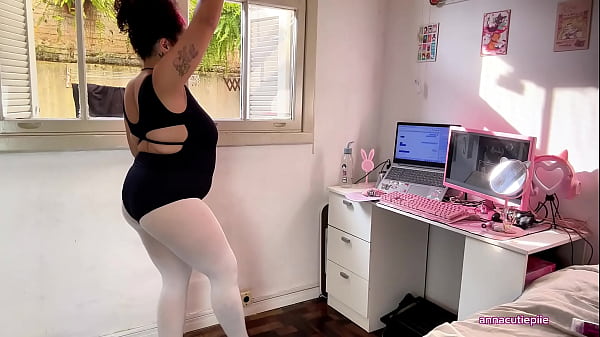 Chubby Ballerina Farts During Ballet Training