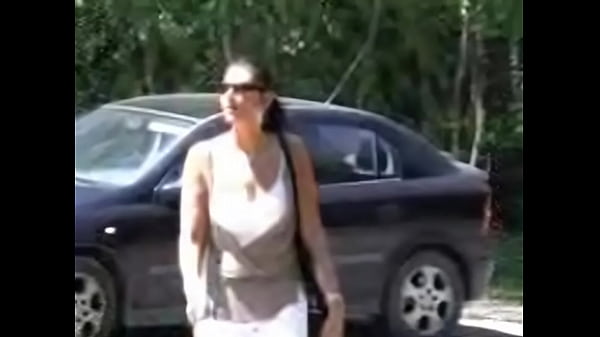 Download Video - Coroa pagando boquete em m&period;