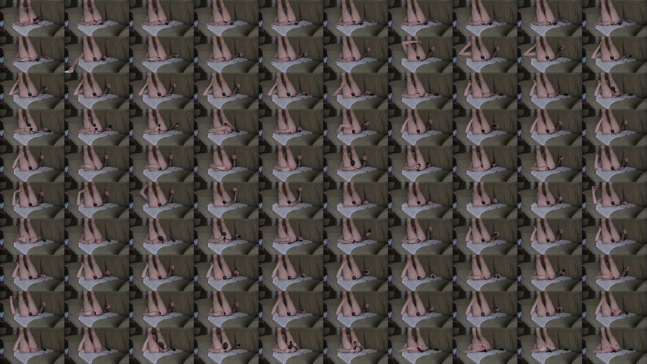 Spreading My Tight Asshole 预览图