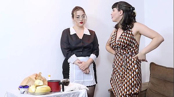 Download Video - A minha empregada gordinha e submissa&comma; esqueceu de comprar leite e fiz ela tirar direto da fonte a rola do meu macho&excl; Caf&eacute; puro n&atilde;o&excl;