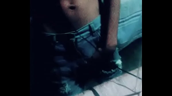 Hola soy nuevo algien Que Me ayude ??