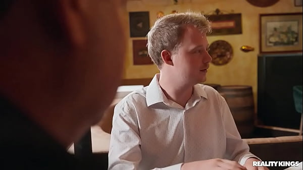 Fucking At The Italian Restaurant / Reality Kings