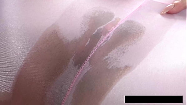 Piss Soaked Yoga Pants