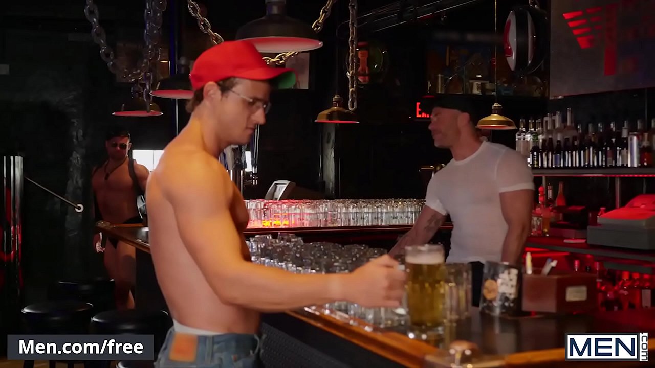 El bar está cerca y (Dirk Caber, Kurtis Wolfe, Nate Grimes, Jaxx Thanatos) comienzan a follar - Men.com
                     anal hardcore blowjob handjob doggystyle ass fucking gay muscle hunk hairy chest man pussy reserve cowboy muchos negros