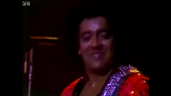 Earth Wind & Fire - Live 1982